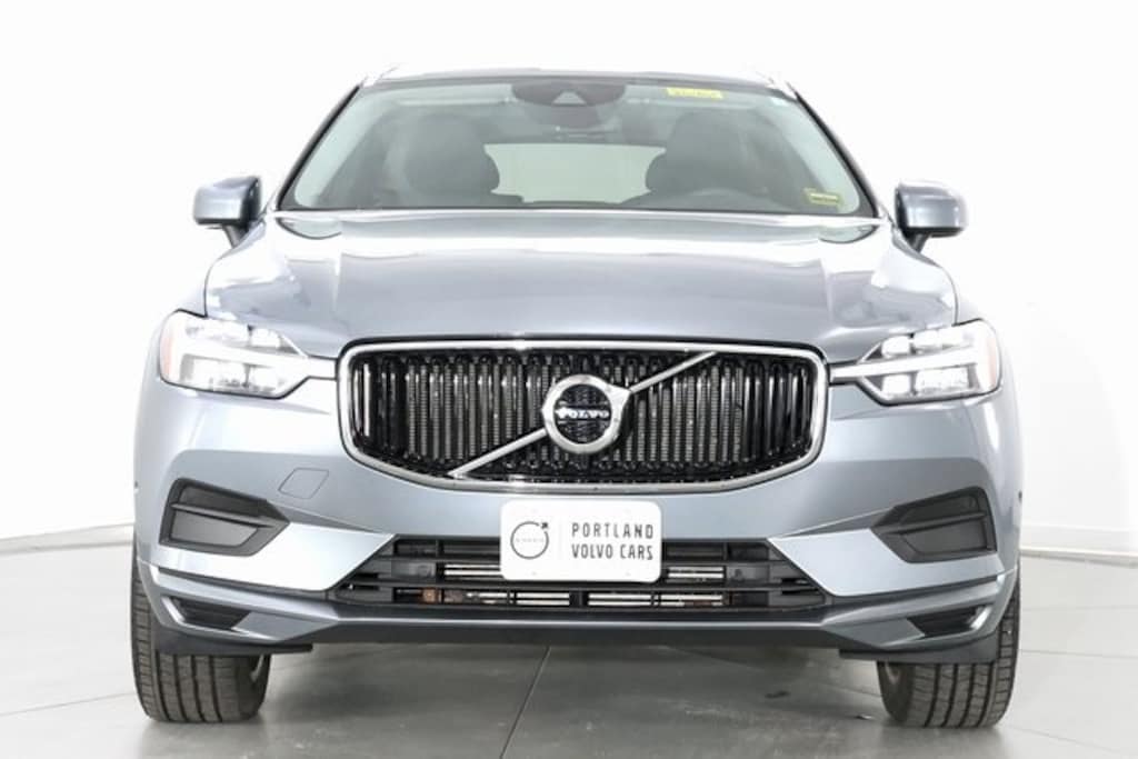 Used 2019 Volvo XC60 T5 Momentum SUV