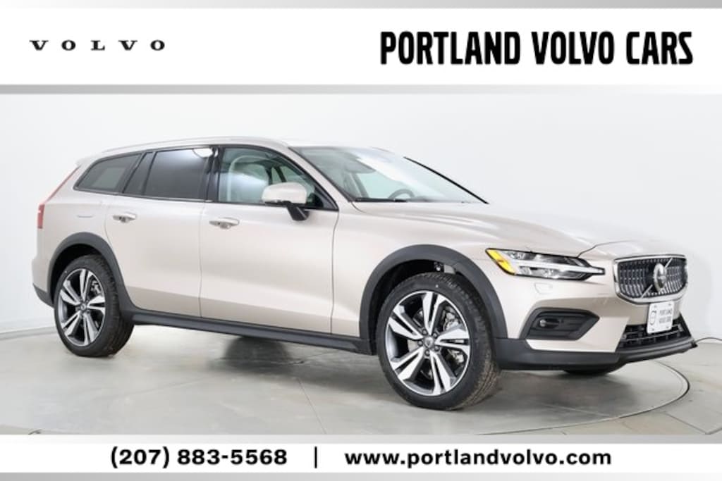 New 2026 Volvo V60 Cross Country B5 Plus Wagon