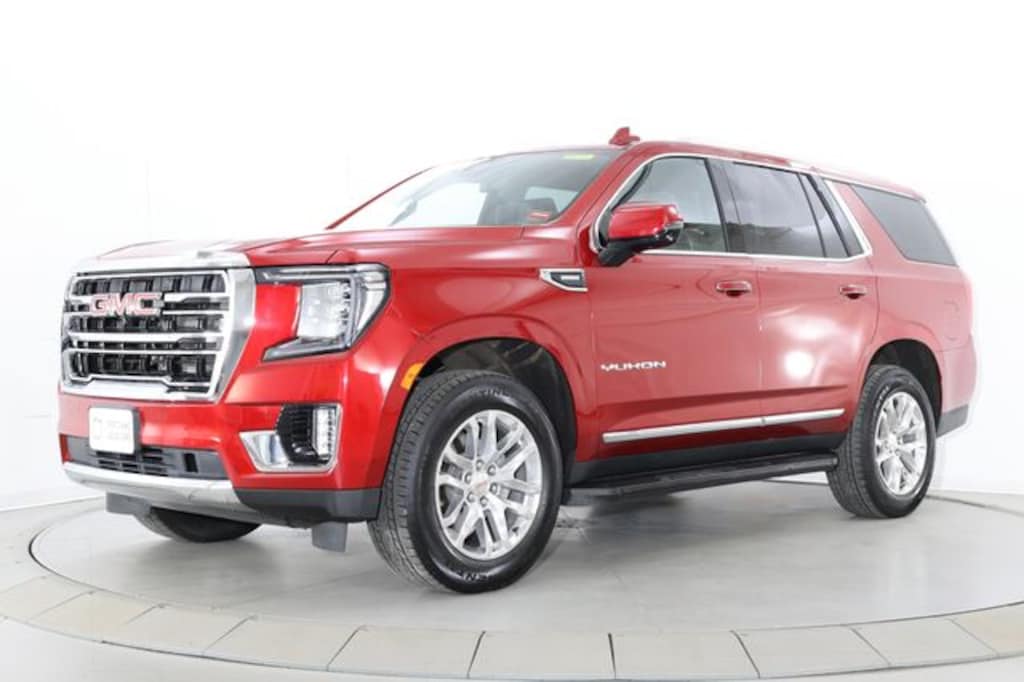 Used 2024 GMC Yukon SLT SUV