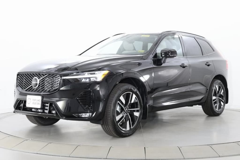 New 2026 Volvo XC60 B5 Plus SUV