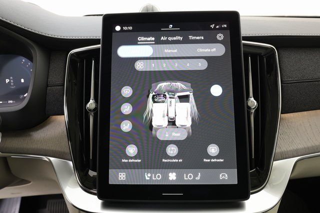 2026 Volvo XC90 Ultra - Photo 24