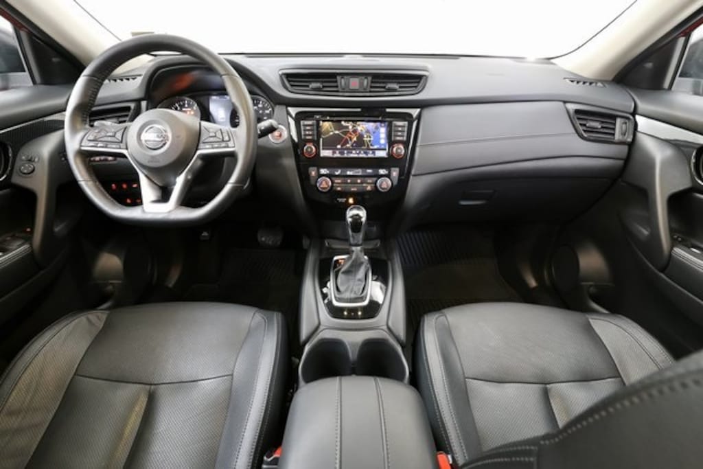 Used 2018 Nissan Rogue SL SUV