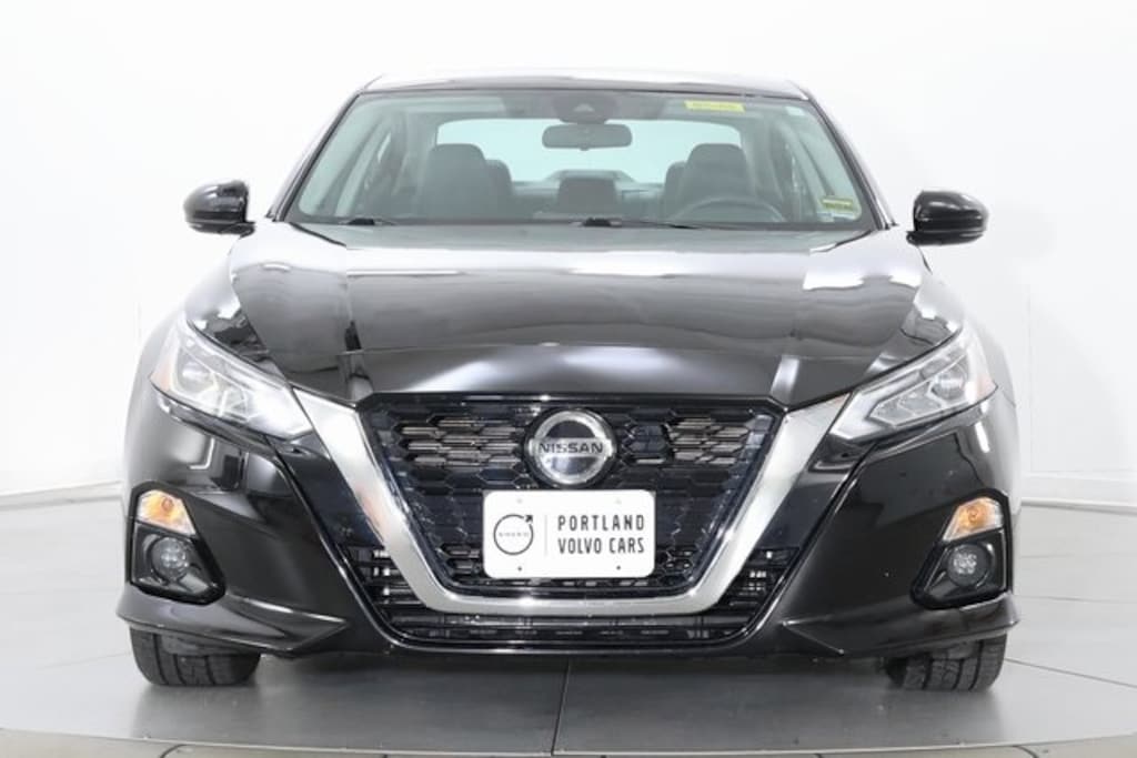 Used 2022 Nissan Altima 2.5 SL Sedan