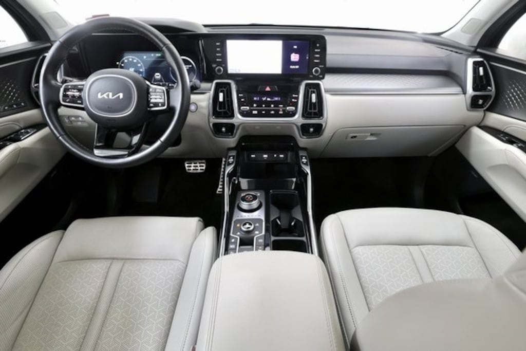 Used 2023 Kia Sorento Hybrid SX Prestige SUV