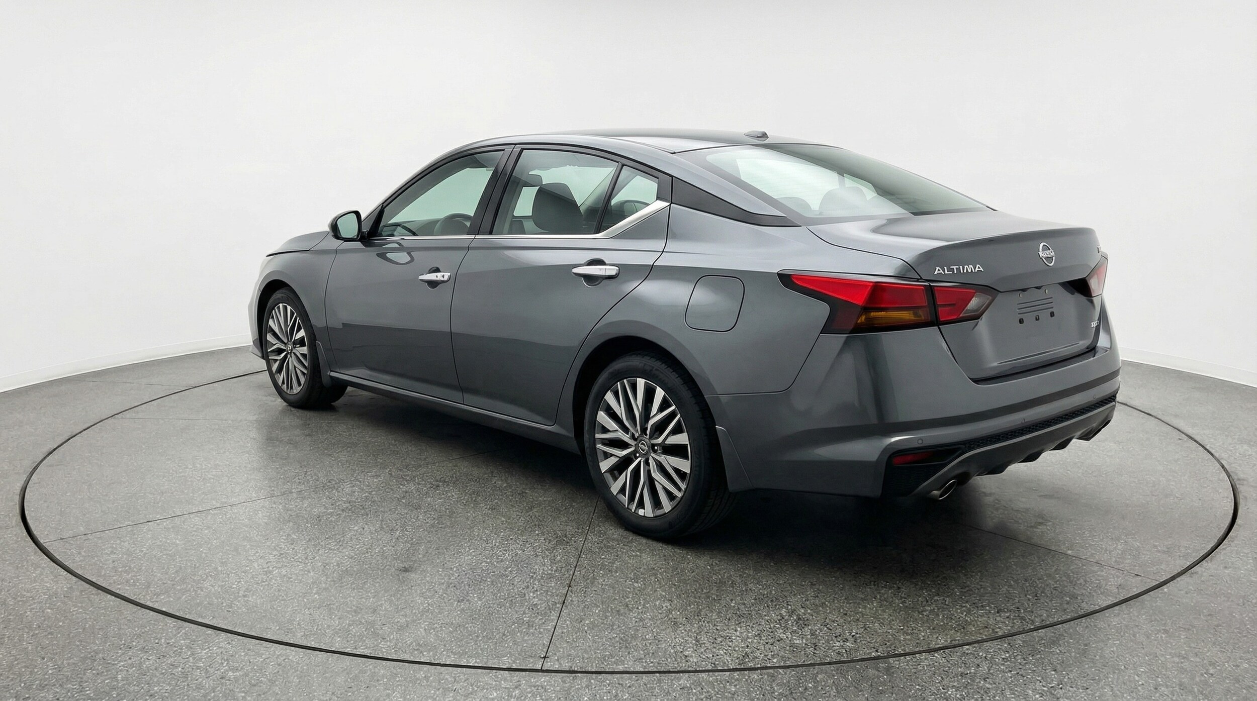 Thumbnail: 2025 Nissan Altima - 5