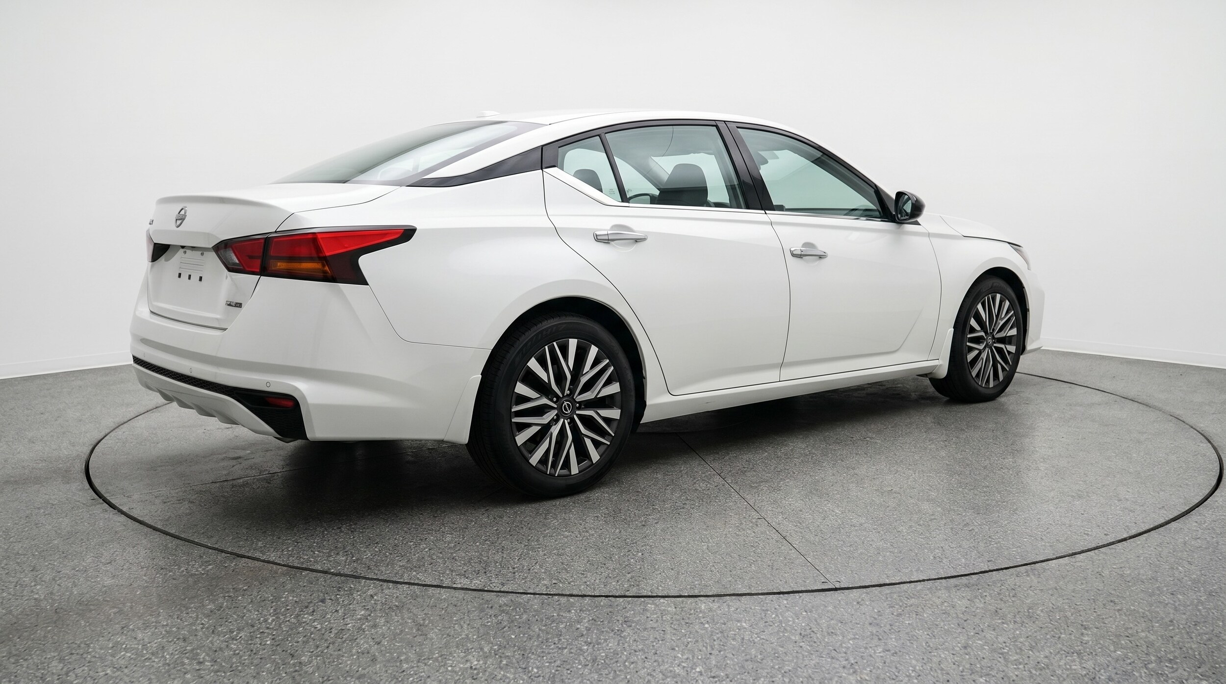 Thumbnail: 2025 Nissan Altima - 7