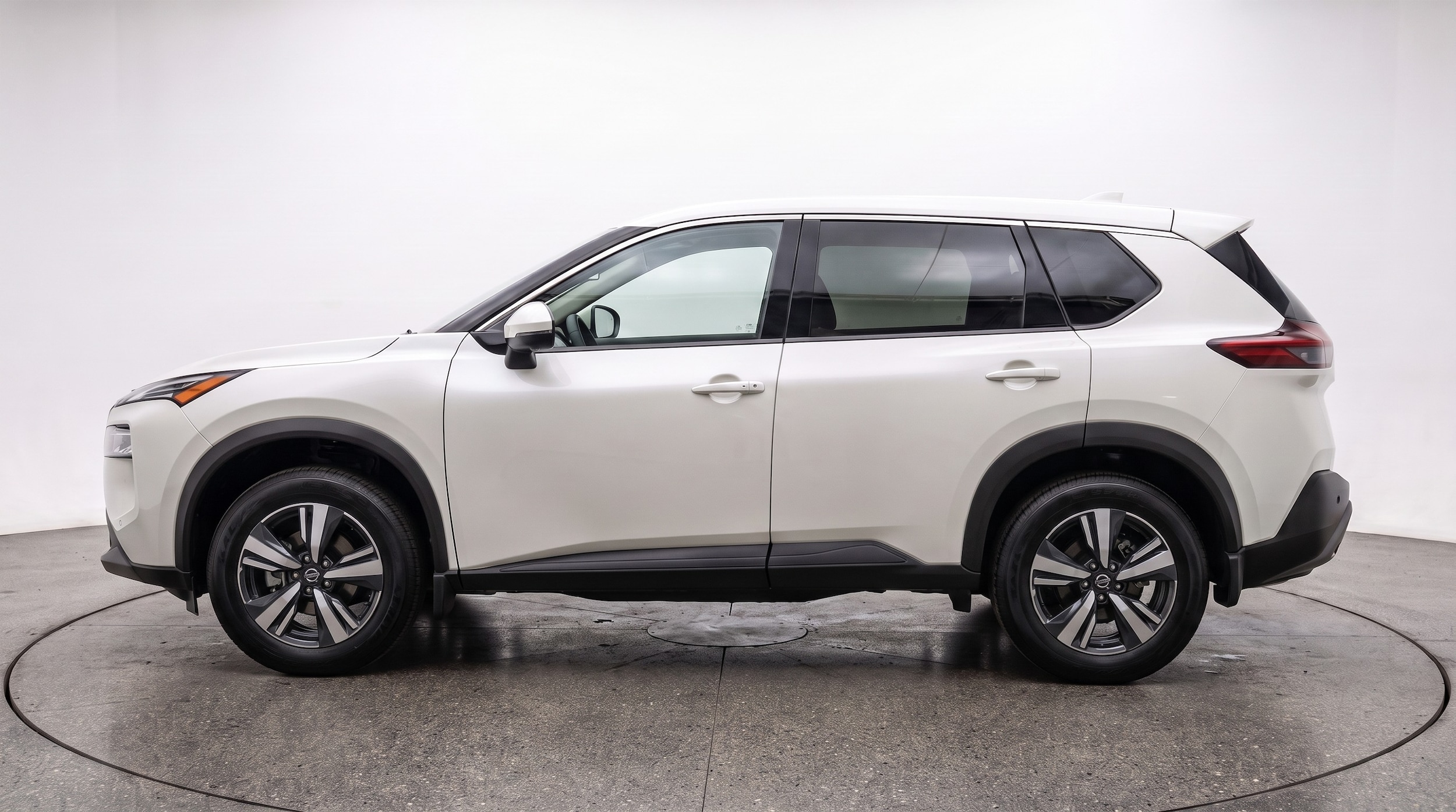 Thumbnail: 2026 Nissan Rogue - 4