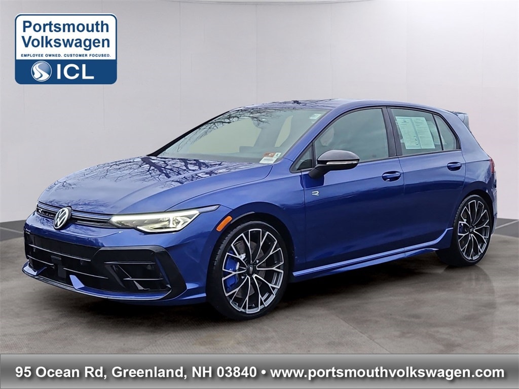 2025 Volkswagen Golf R R's photo