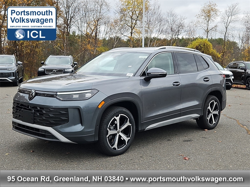 2026 Volkswagen Tiguan SE's photo