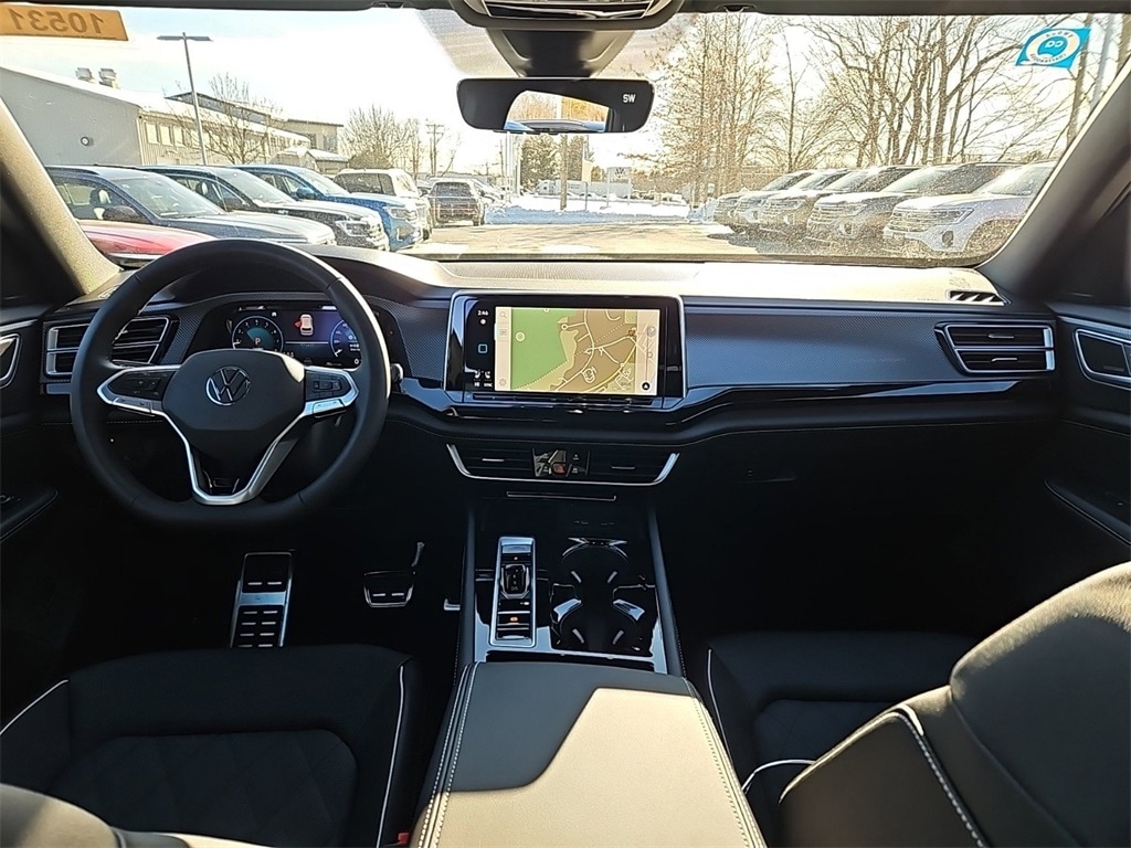 New 2025 Volkswagen Atlas Cross Sport 2.0T SEL Premium R-Line SUV