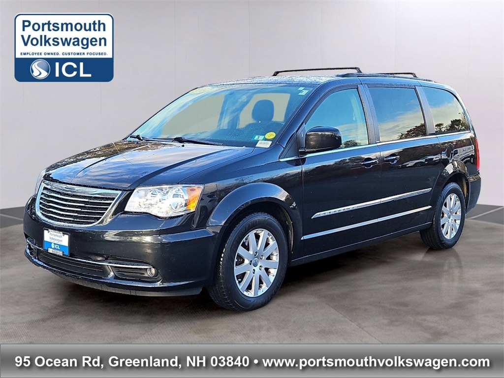 2014 Chrysler Town & Country Touring