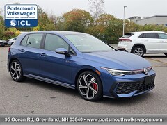 2025 Volkswagen Golf GTI 2.0T SE Hatchback