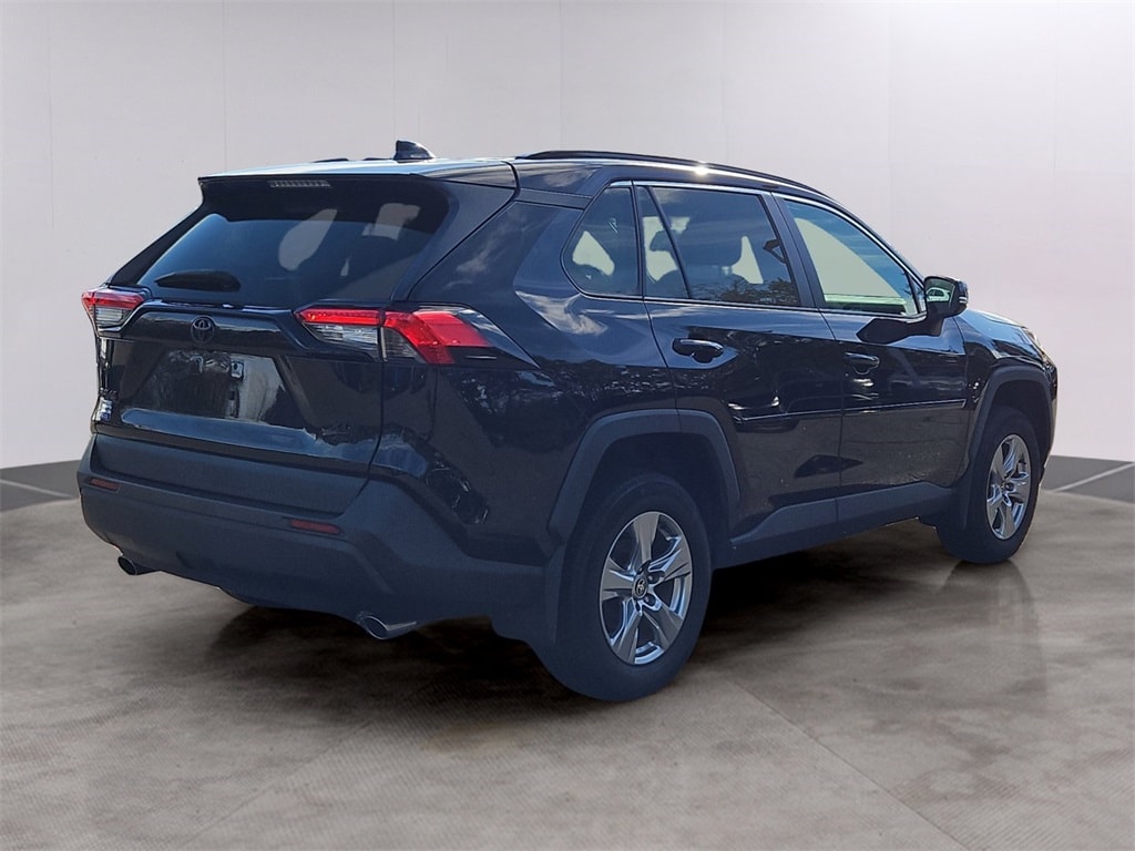 Used 2022 Toyota RAV4 XLE SUV