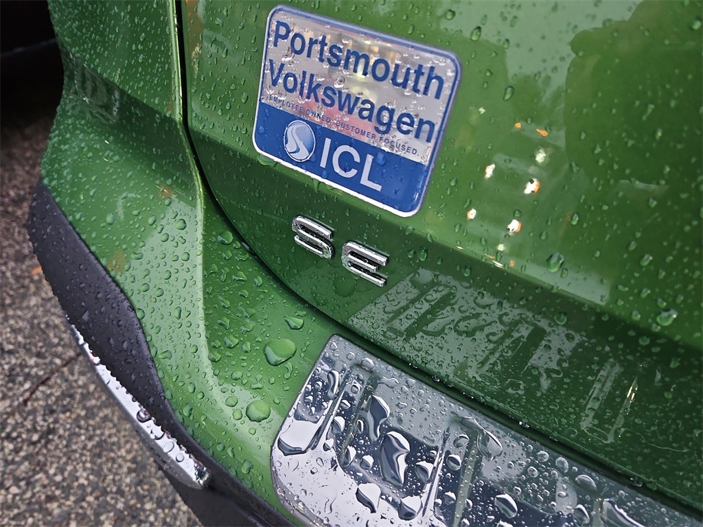 Certified 2025 Volkswagen Taos 1.5T SE SUV