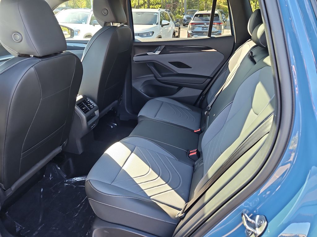 2025 Volkswagen Tiguan SE R-LINE BLACK - Photo 20