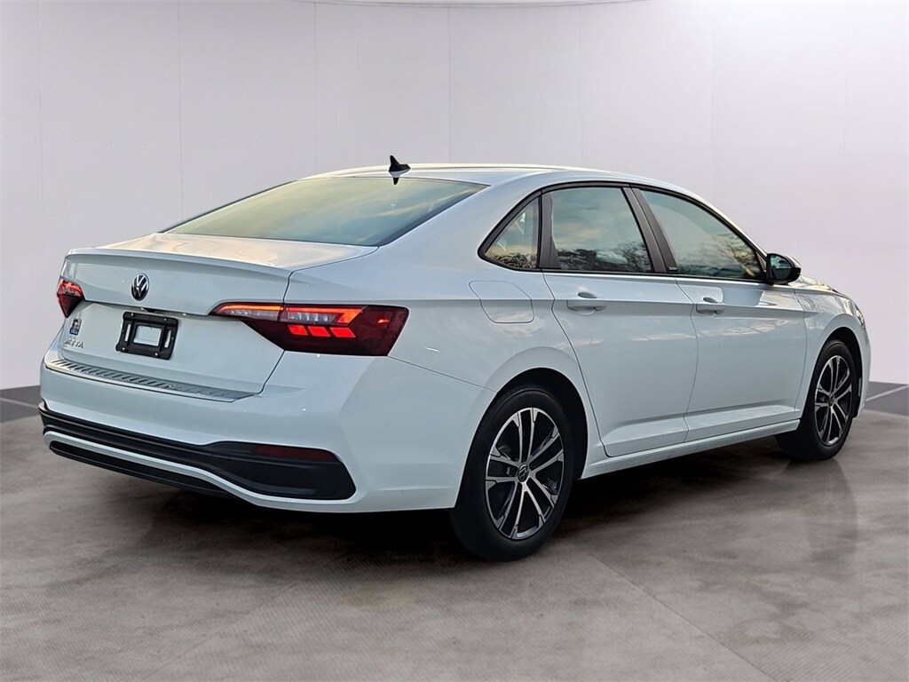 Certified 2024 Volkswagen Jetta 1.5T Sport Sedan