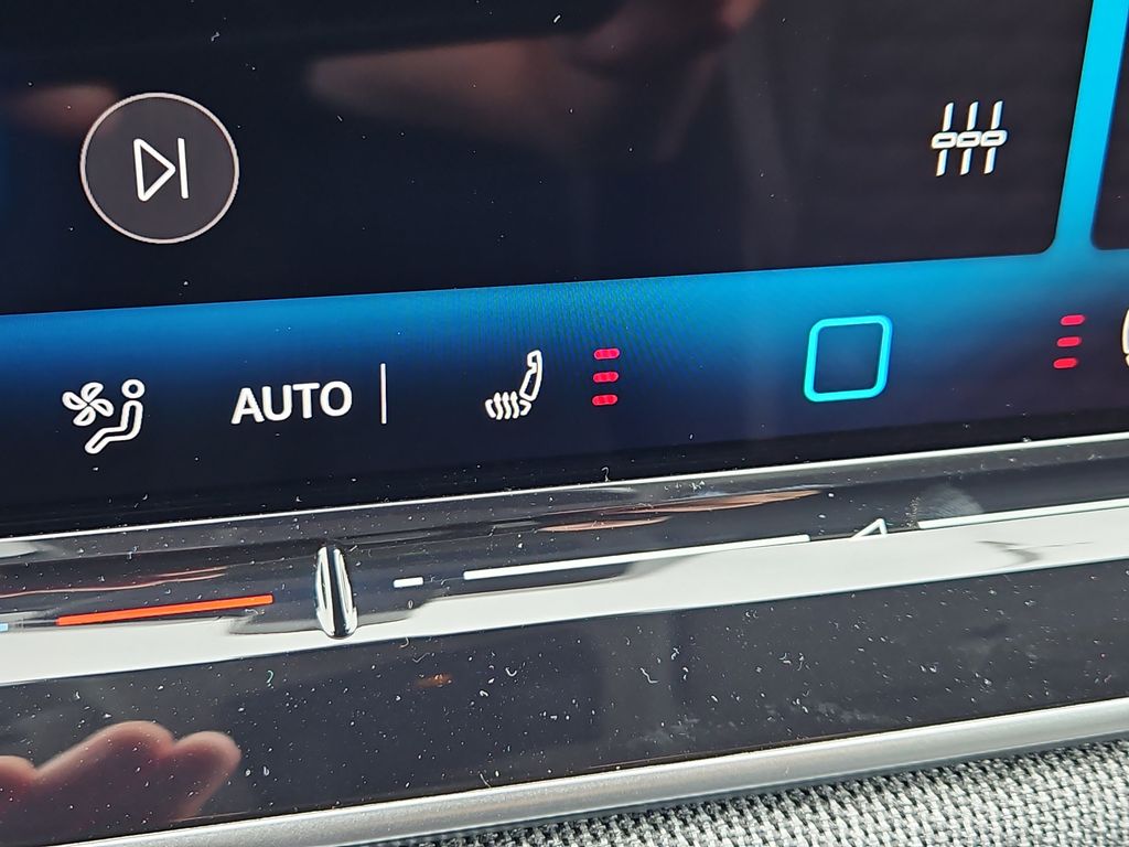 2025 Volkswagen Tiguan S - Photo 10