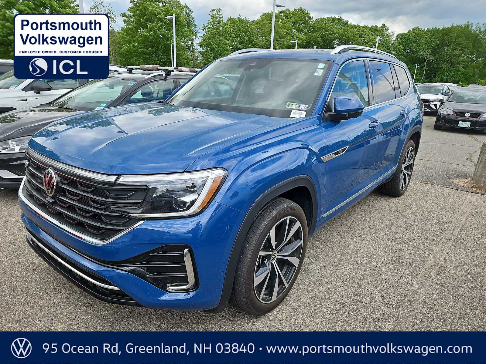 2026 Volkswagen Atlas 2.0T SEL Premium R-Line 4MOTION's photo