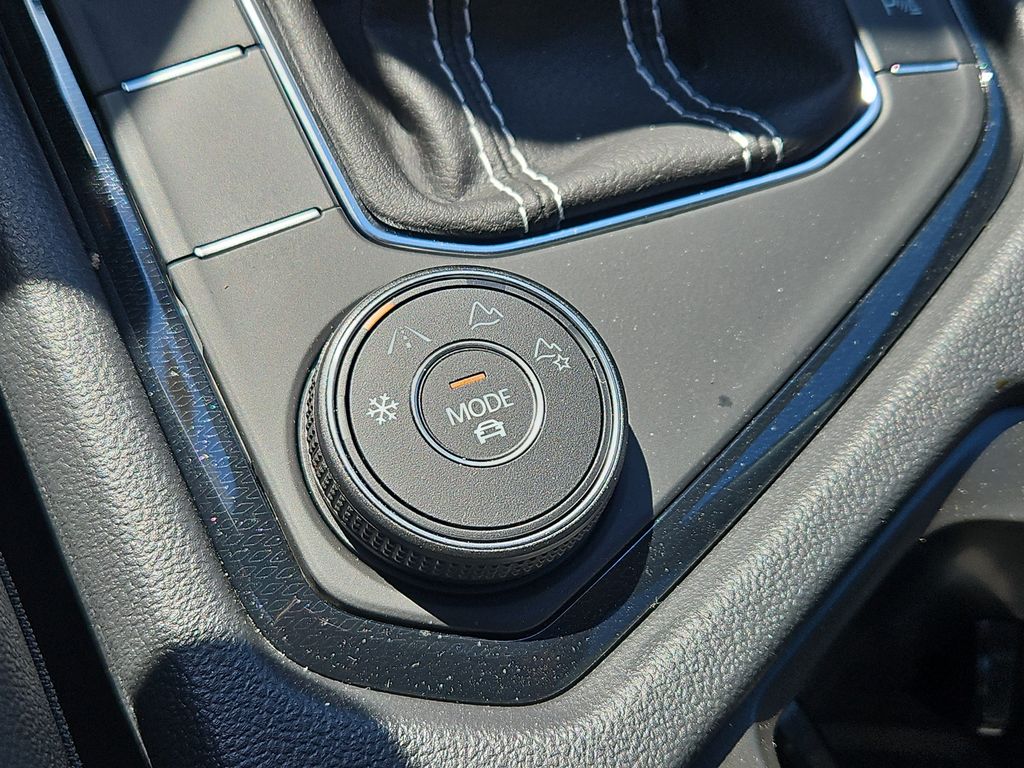 2026 Volkswagen Taos SEL - Photo 11