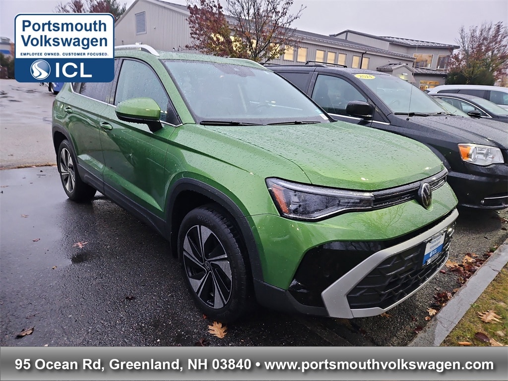 Certified 2025 Volkswagen Taos 1.5T SE SUV