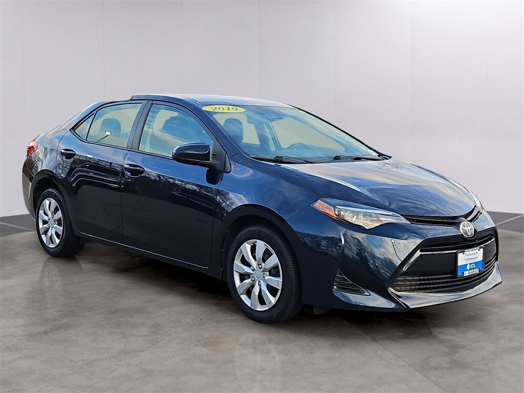 Used 2019 Toyota Corolla LE Sedan
