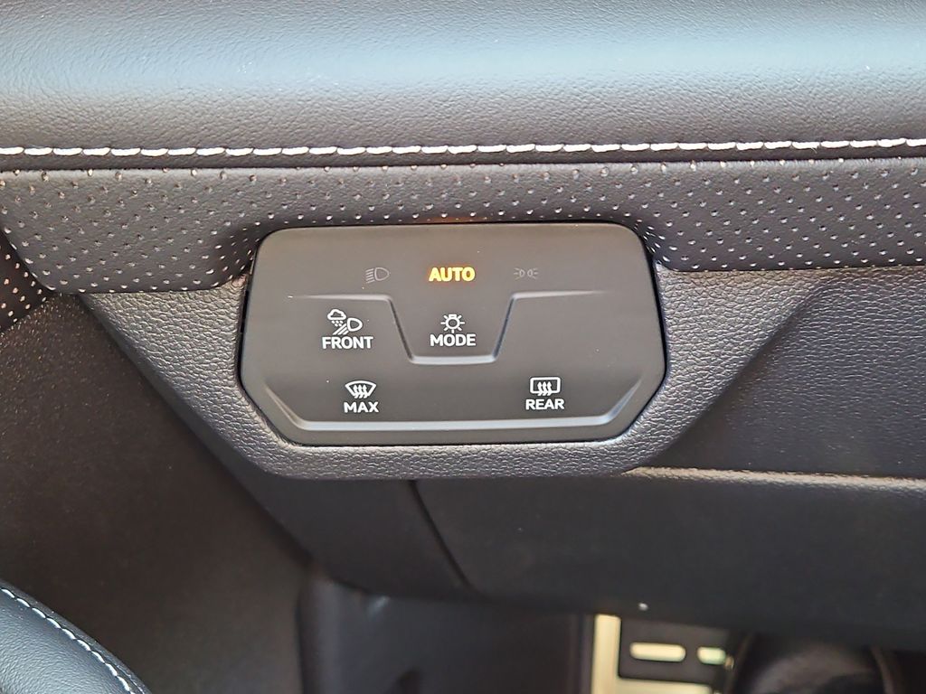 2026 Volkswagen Atlas Cross Sport SEL R-LINE - Photo 11