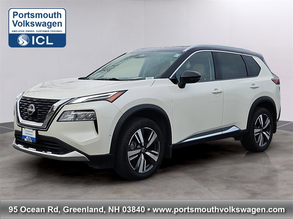 2023 Nissan Rogue Platinum's photo