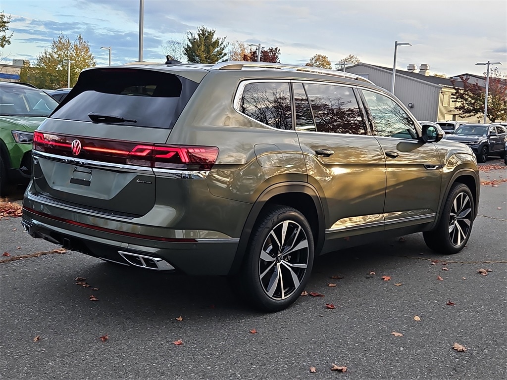New 2026 Volkswagen Atlas 2.0T SEL Premium R-Line SUV