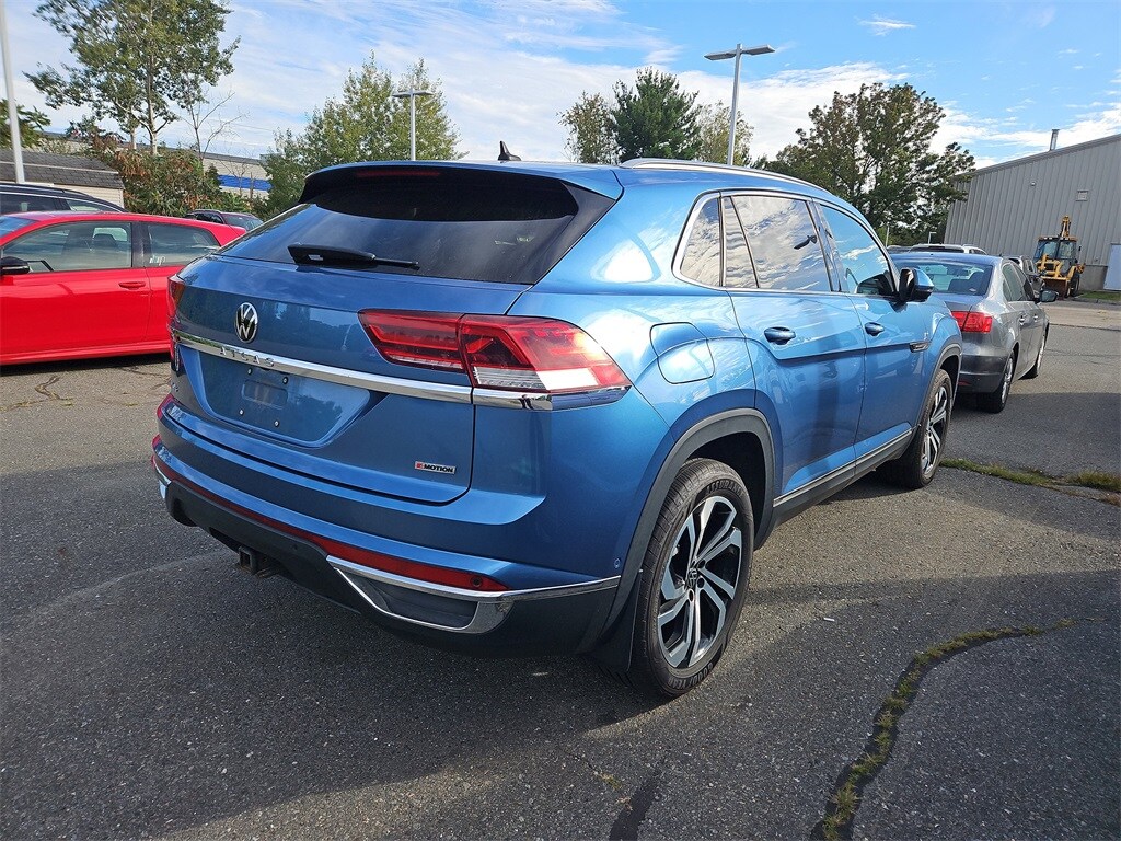 2020 Volkswagen Atlas Cross Sport V6 SEL Premium photo 2