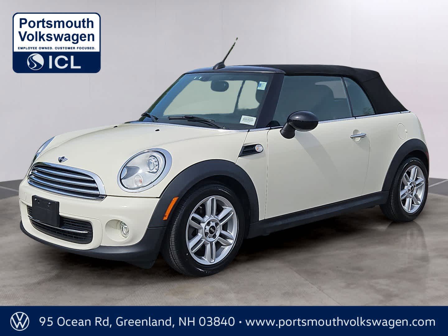 2015 MINI Cooper -'s photo