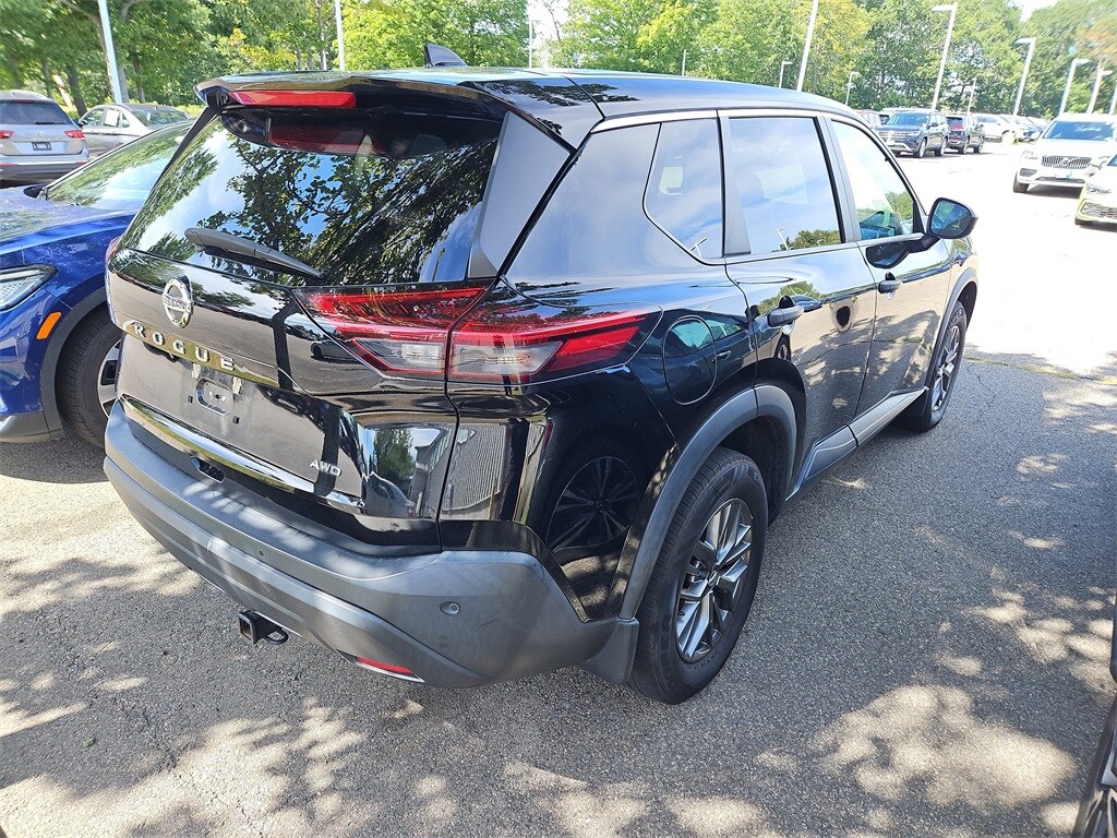 2021 Nissan Rogue S photo 2