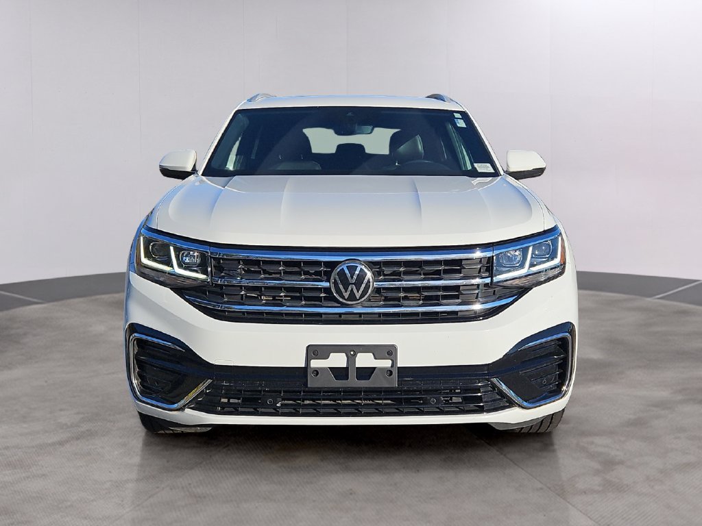 Used 2021 Volkswagen Atlas Cross Sport SEL R-Line with VIN 1V2CE2CA7MC209091 for sale in Greenland, NH