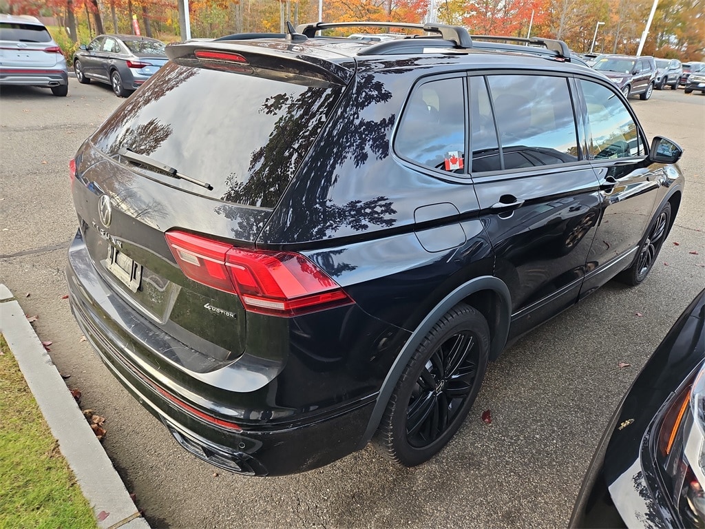 Used 2022 Volkswagen Tiguan 2.0T SE R-Line Black SUV