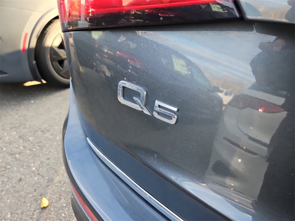 2017 Audi Q5 3.0T Premium Plus photo 4