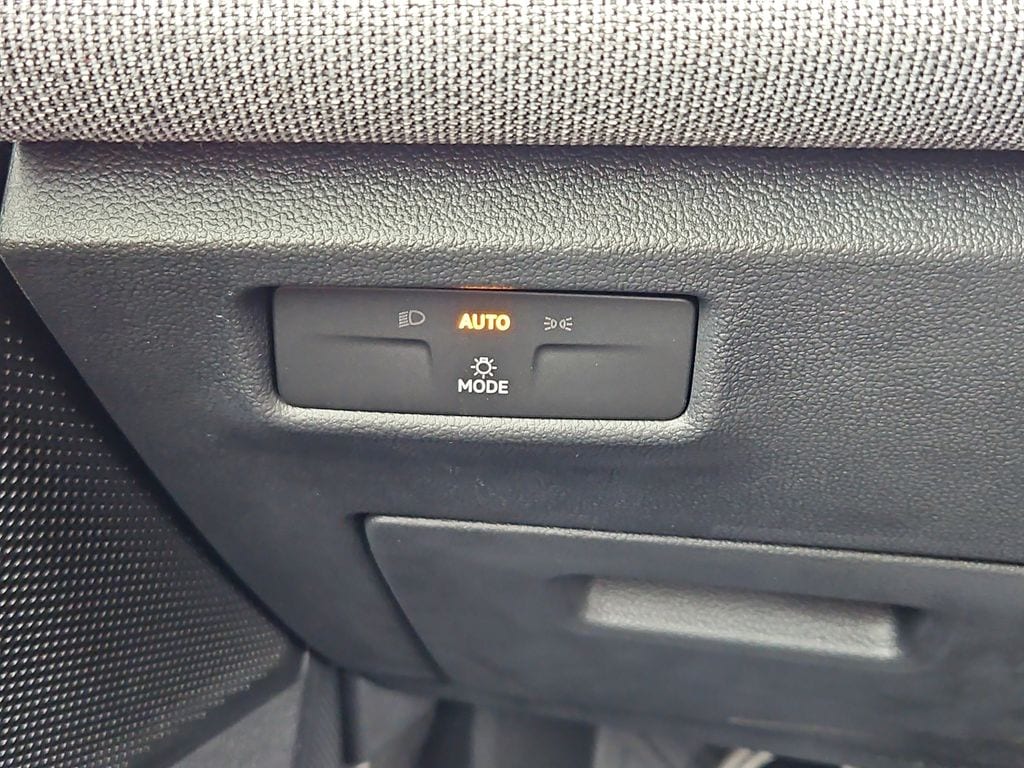 2025 Volkswagen Tiguan S - Photo 8