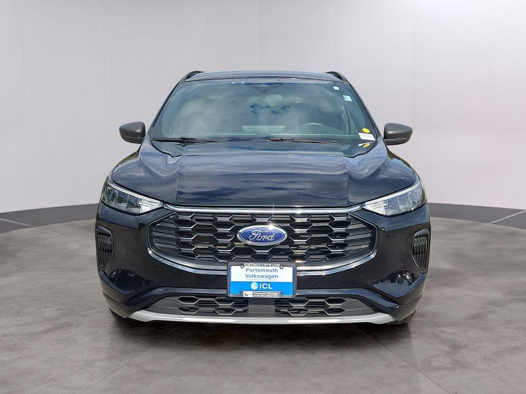 Used 2023 Ford Escape ST-Line with VIN 1FMCU9MN6PUA99093 for sale in Greenland, NH