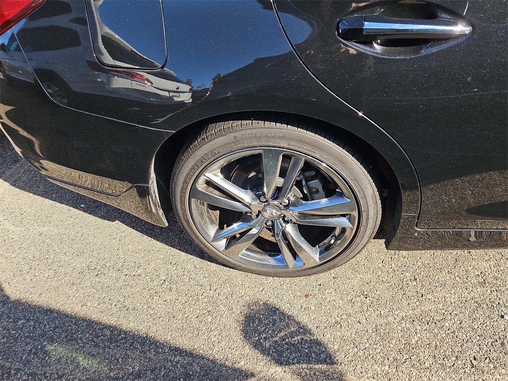 2021 Infiniti Q50 3.0t Signature Edition photo 2