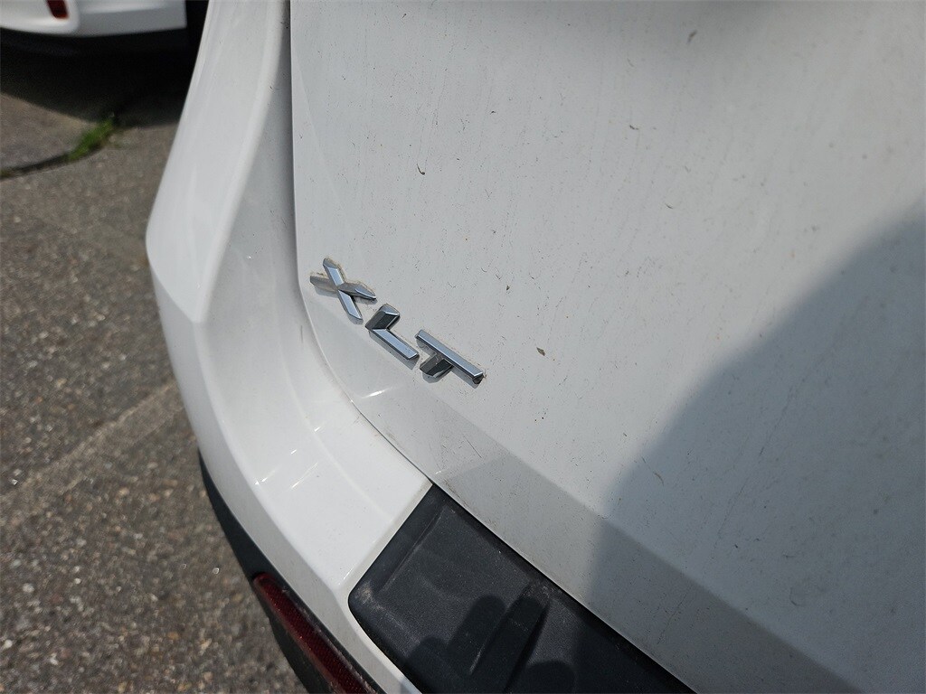 2021 Ford Explorer XLT photo 4