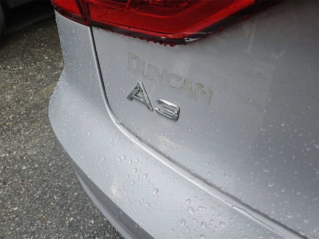 2015 Audi A3 2.0T Premium Quattro photo 4