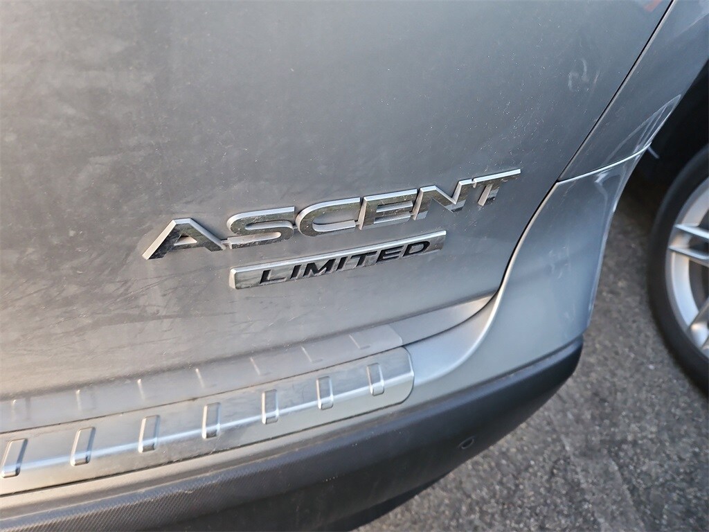 2023 Subaru Ascent Limited photo 4