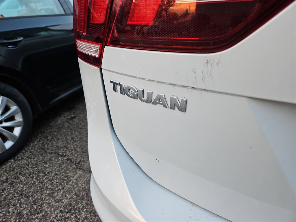 2019 Volkswagen Tiguan S photo 4