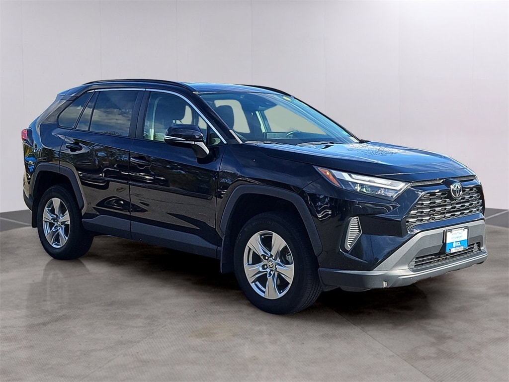 Used 2022 Toyota RAV4 XLE SUV