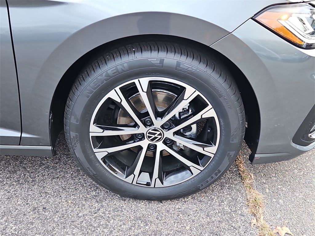 New 2026 Volkswagen Jetta 1.5T Sport Sedan