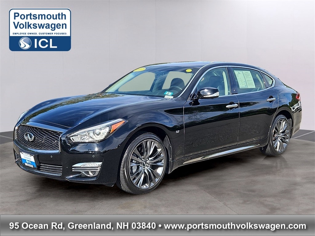2017 INFINITI Q70L 3.7's photo