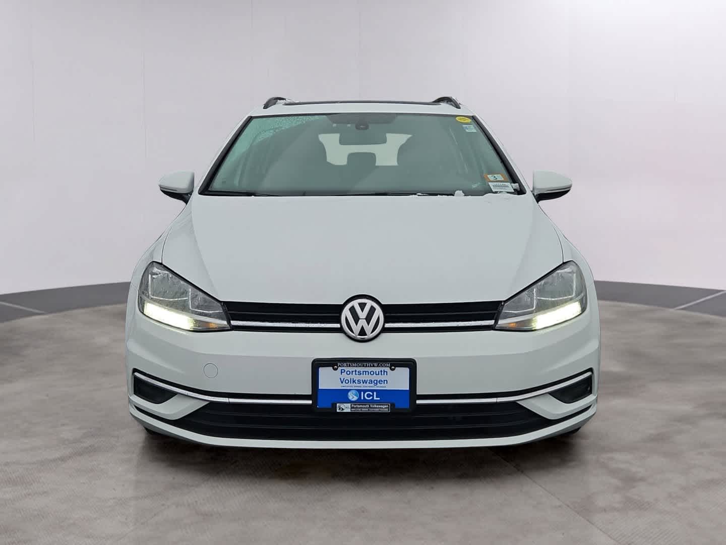 Used 2018 Volkswagen Golf SportWagen SE with VIN 3VWD17AU5JM768111 for sale in Greenland, NH
