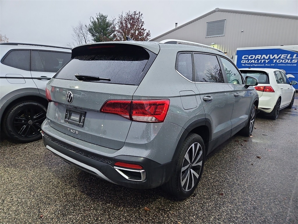 Certified 2024 Volkswagen Taos 1.5T SE SUV