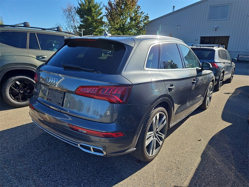2018 Audi SQ5 Premium Plus photo 2