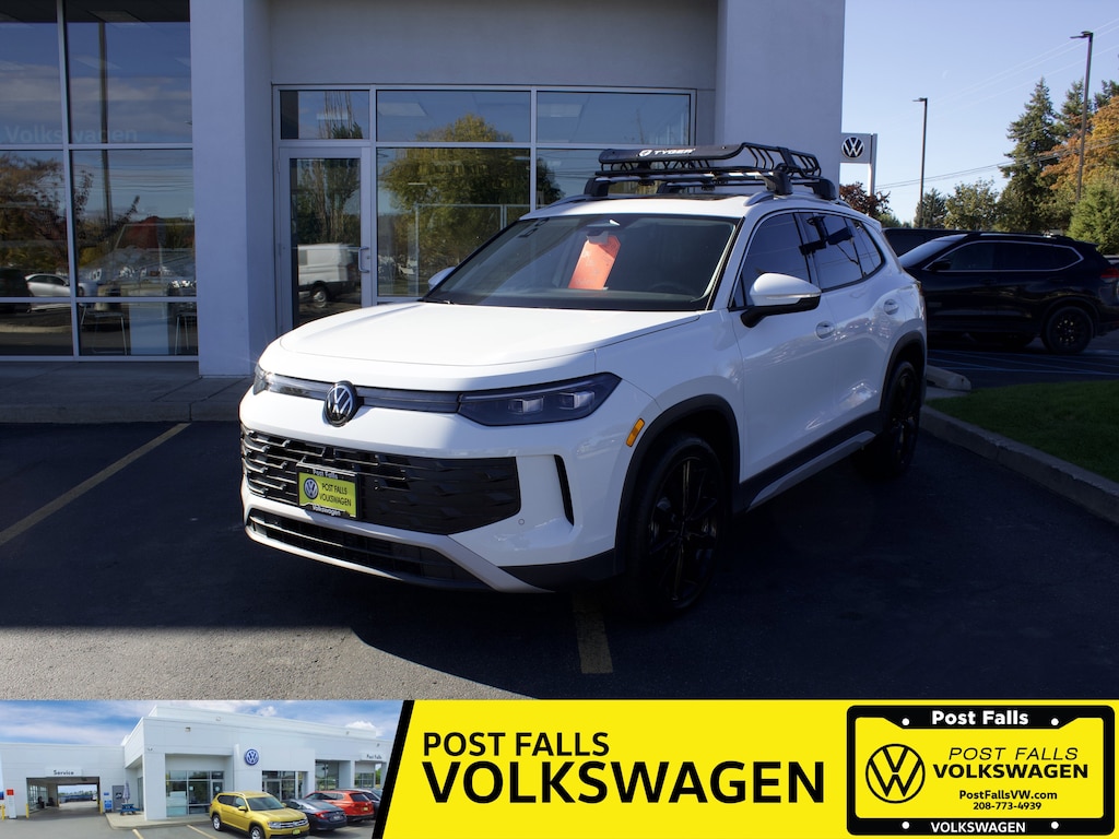 New 2025 Volkswagen Tiguan 2.0T SE SUV