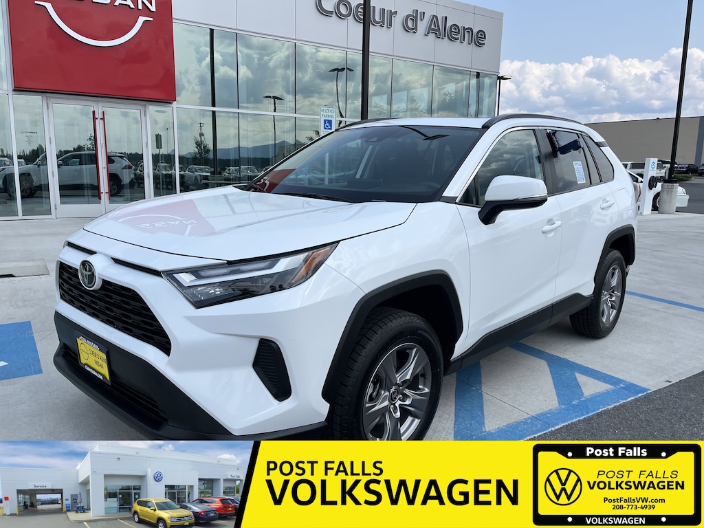 Used 2024 Toyota RAV4 XLE SUV