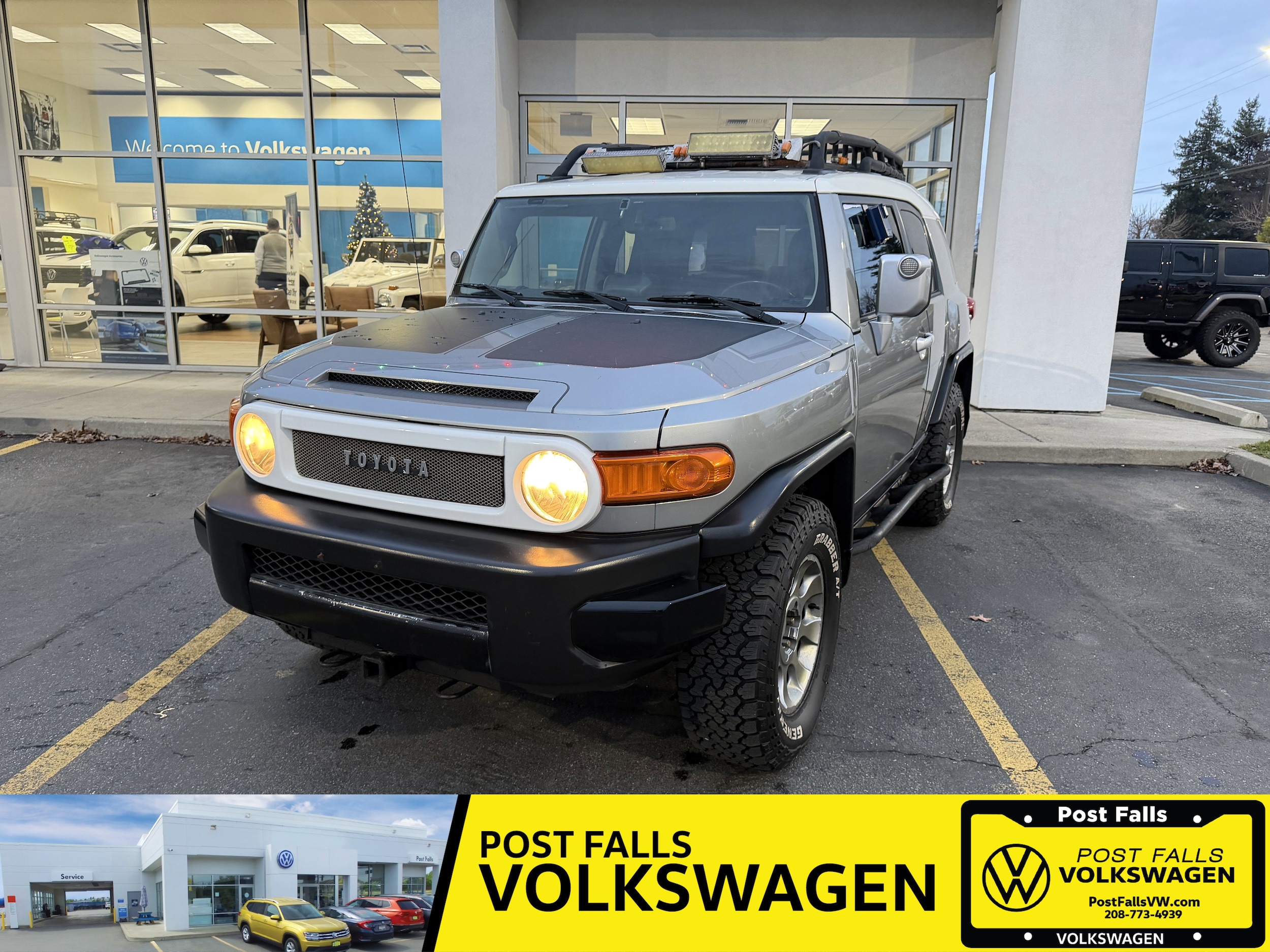 2012 Toyota FJ Cruiser Base